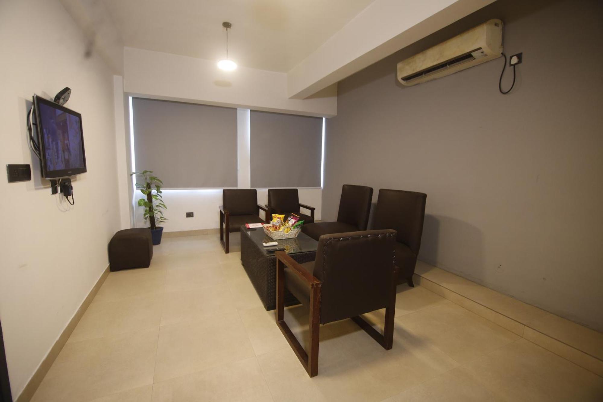 غازي أباد Virohaa Garden Hotel المظهر الخارجي الصورة